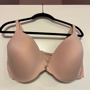 Elegant Blush Underwire Bra Front Clasp